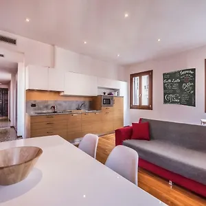 Ca' D'oro Appartement